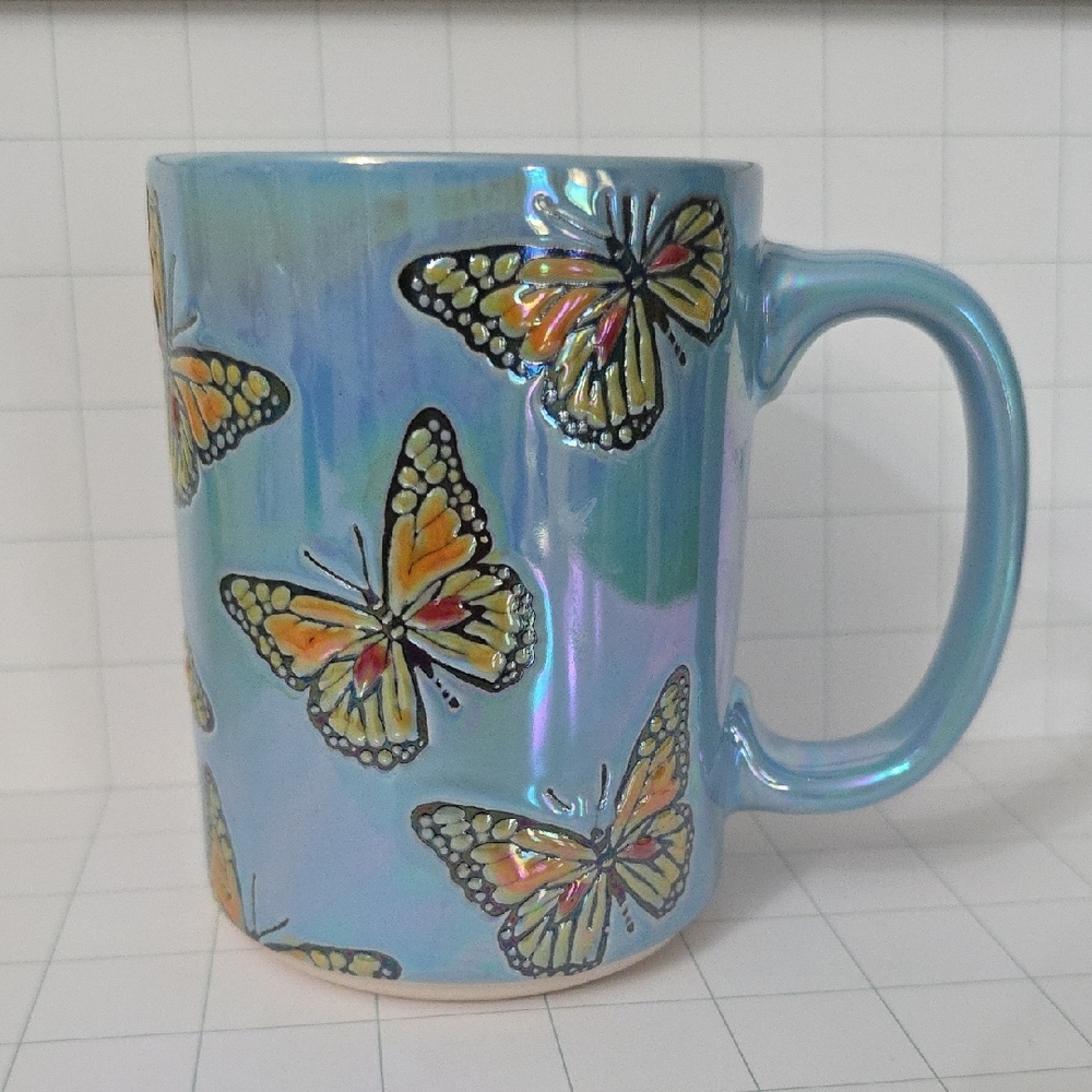 Spectrum Designz Butterfly Ceramic Mug,  NWT